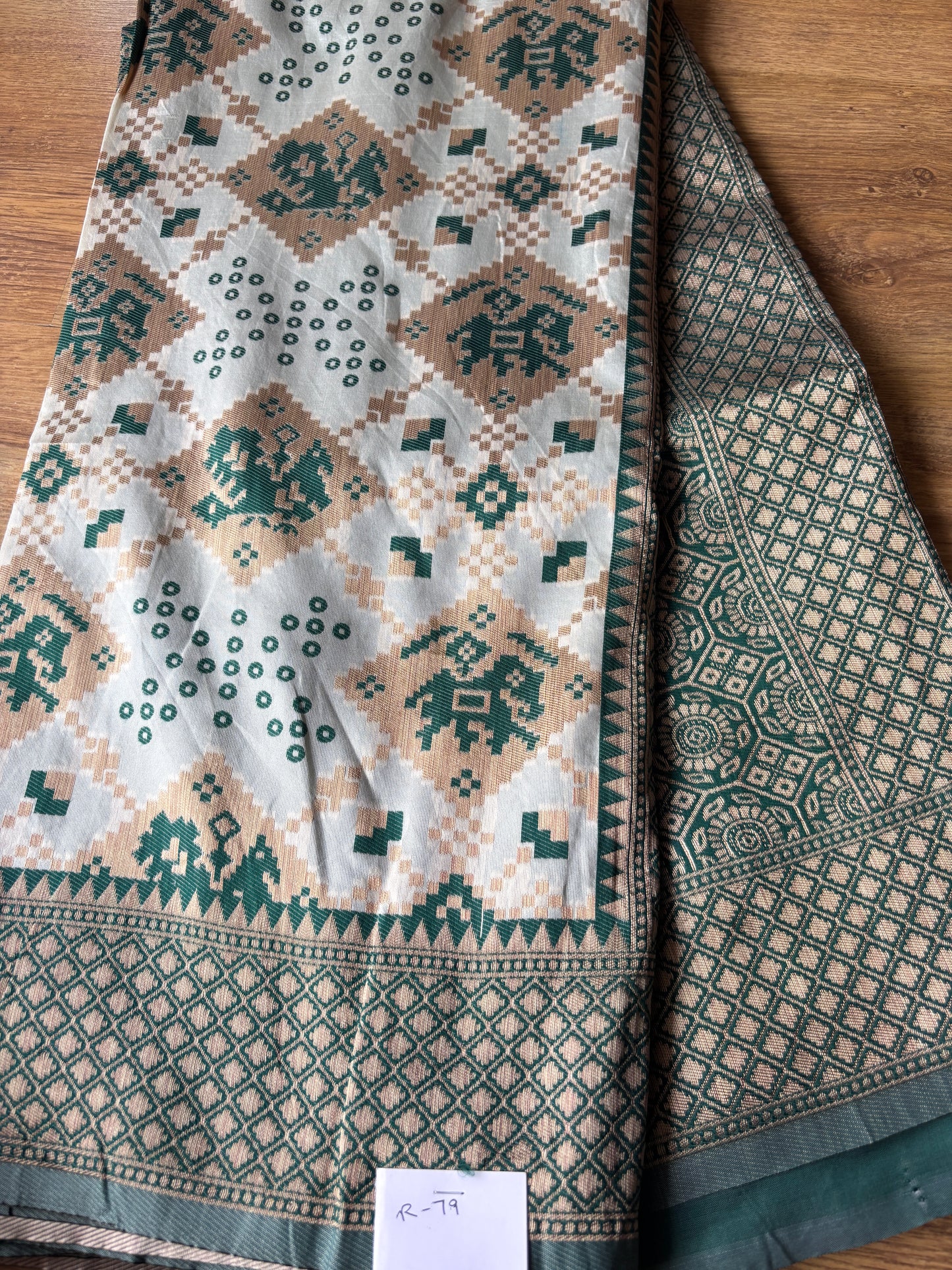 Green and White Cotton Silk Saree