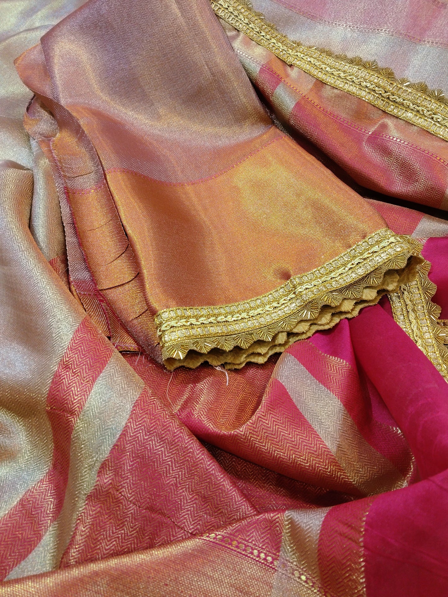 Maharani2 golden tissue saree