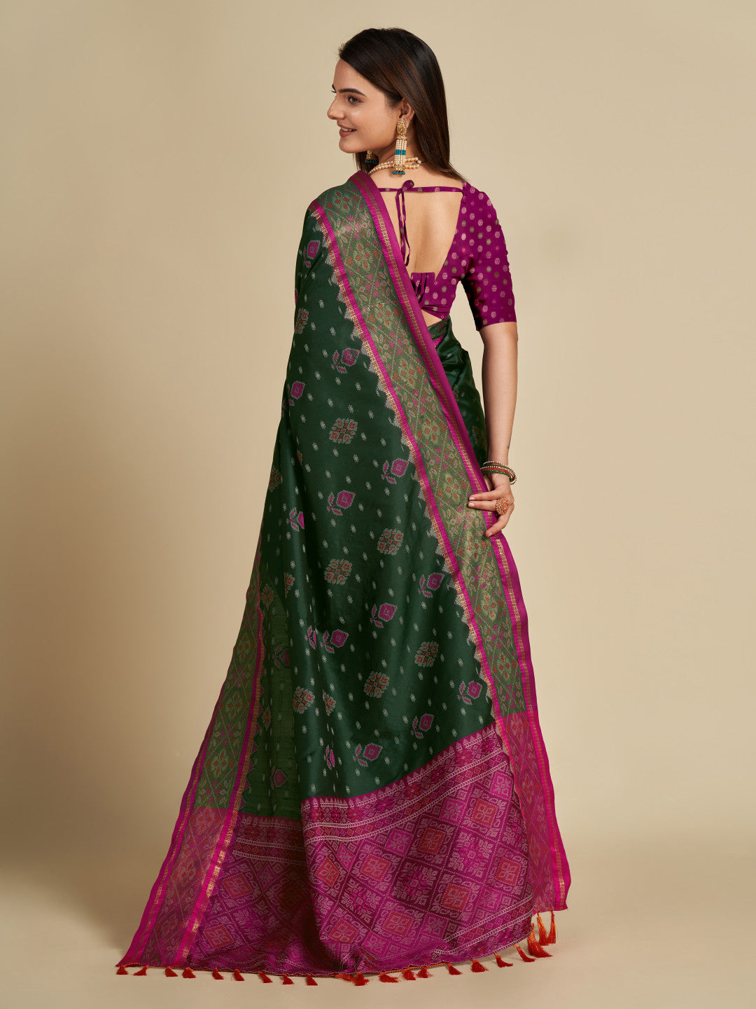 Stuthi dark green Silk saree