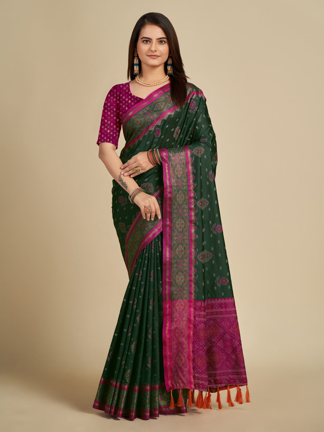 Stuthi dark green Silk saree