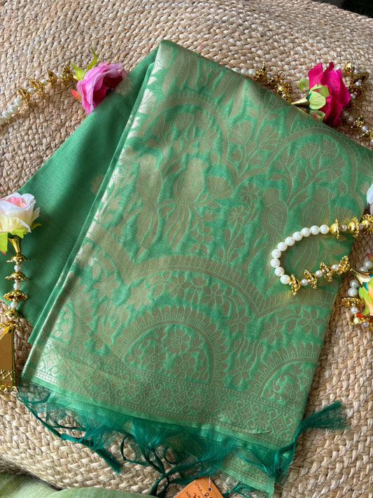 Parrot Green Parrot Saree