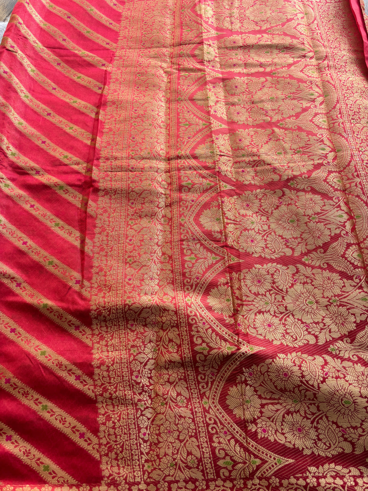 Paru Lehariya Rani Pink