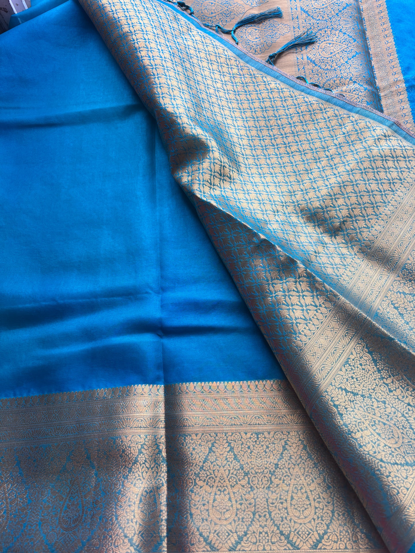 Saffair Rama Green Plain Silk Organza Saree