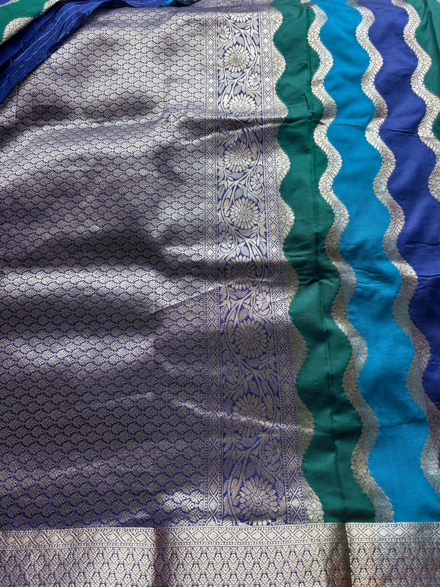 Lehariya Blue and Green Soft Silk Saree