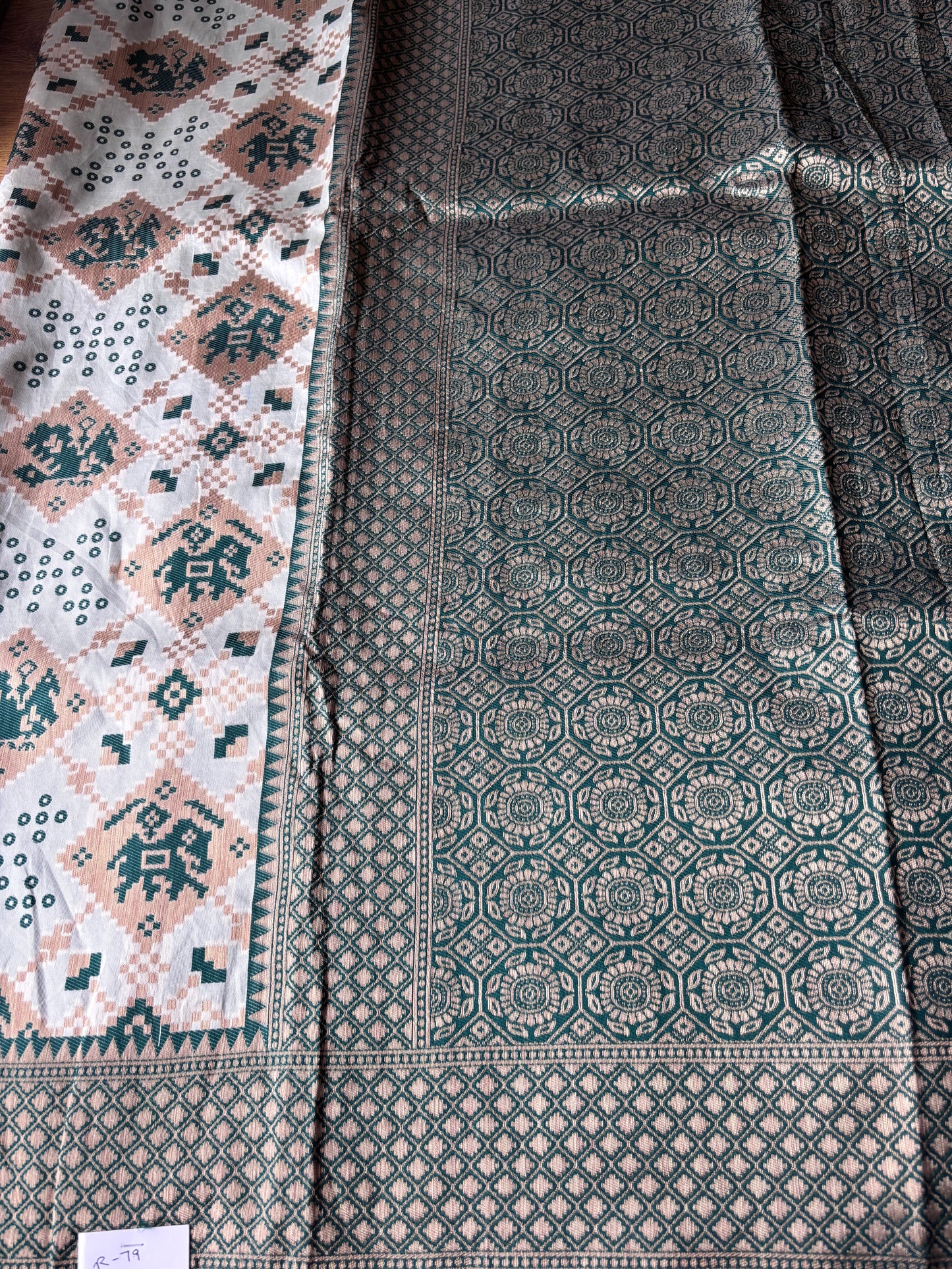 Green and White Cotton Silk Saree