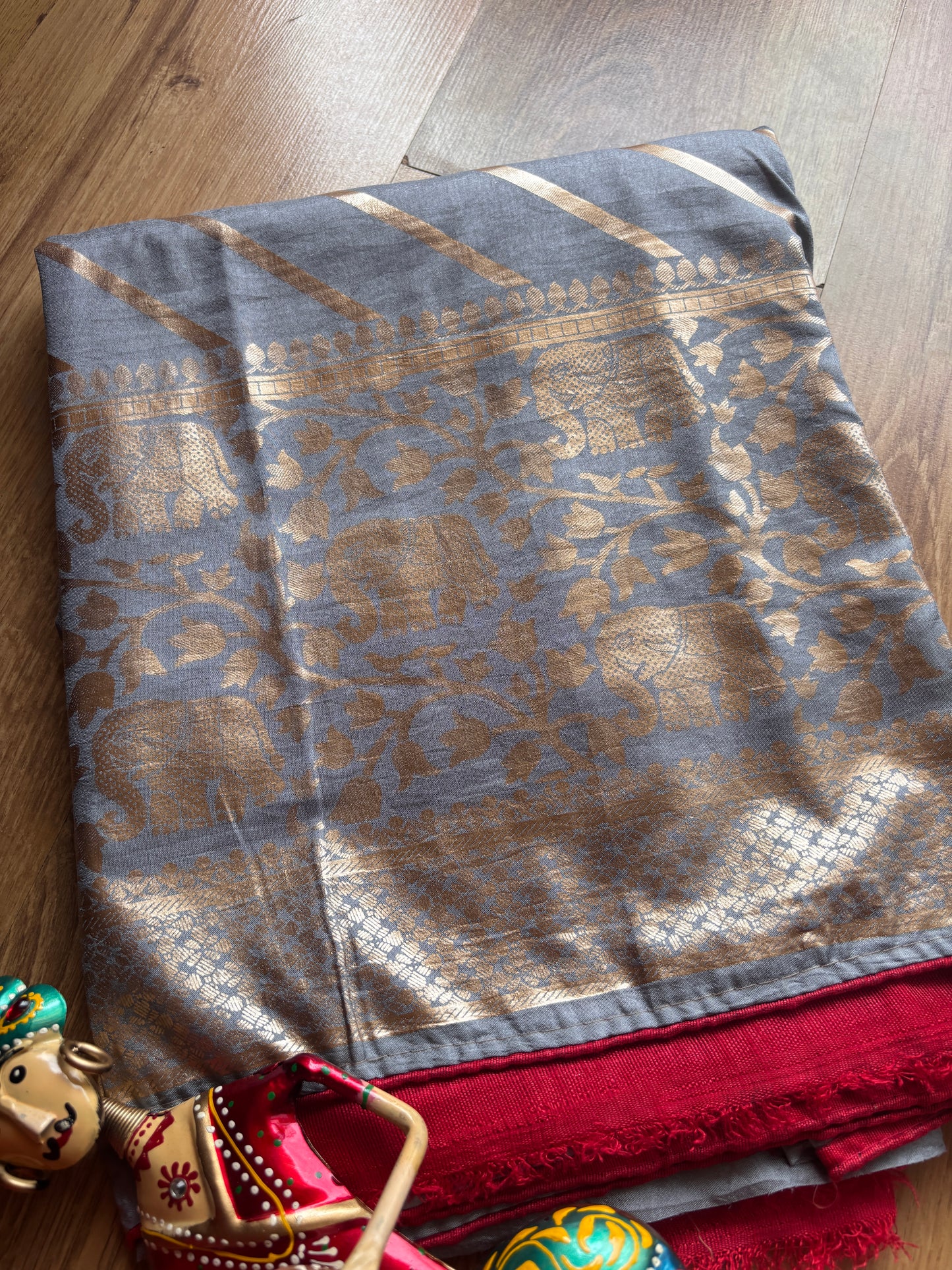 Light Grey Lehariya(B) Dola Silk Saree