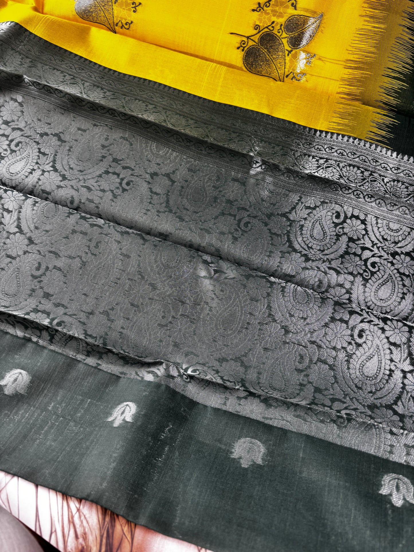 Harita Deepa2 - Yellow & Bottle Green Soft Kanchivaram Silk Saree