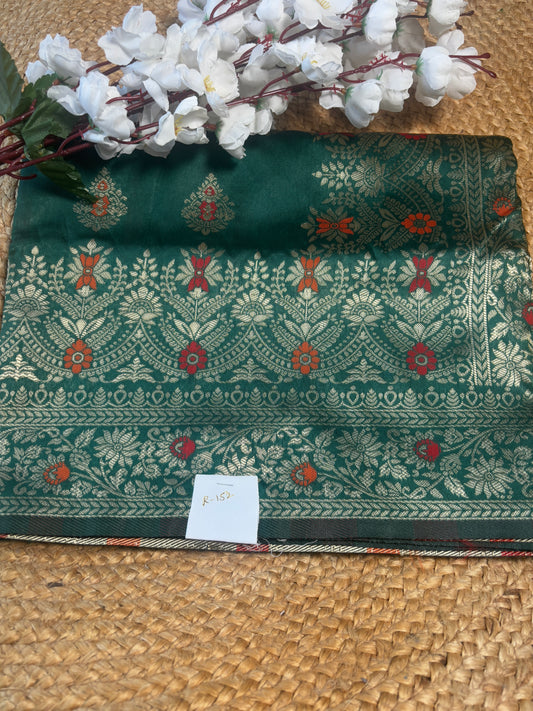 Meera – Emerald Green Soft Silk Saree
