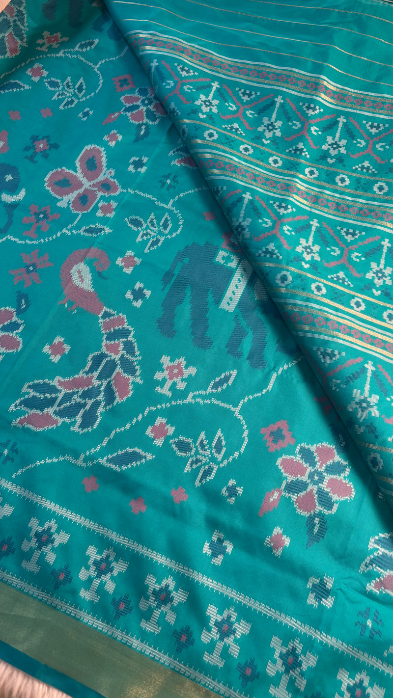 Maya Rama Green Ikkat Print Soft Blended Silk Saree | Radhe Ethnics