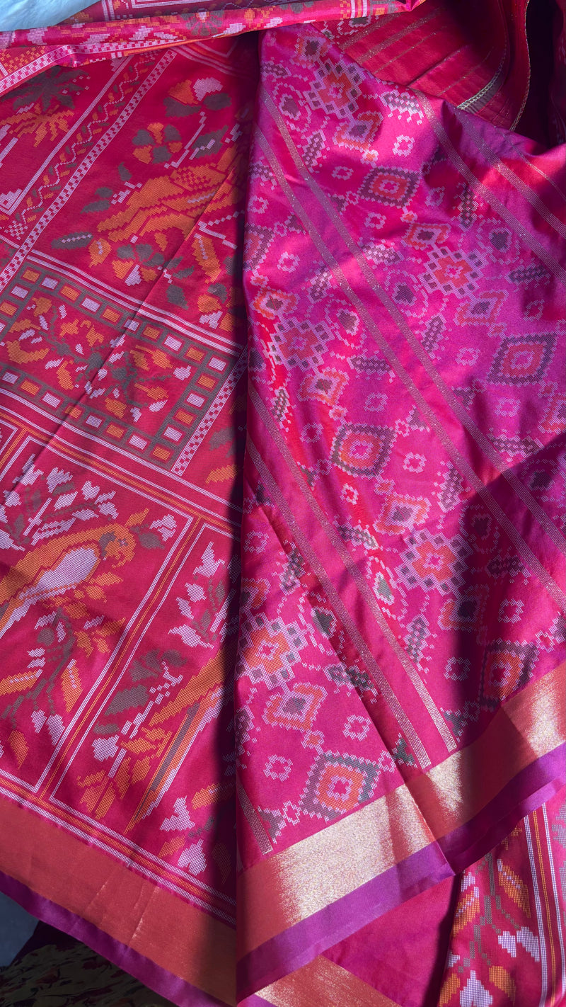 Kiara Magenta Ikkat Print Soft Blended Silk Saree | Radhe Ethnics